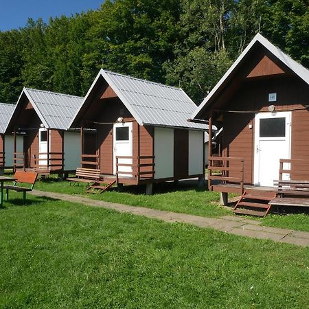 Camping Roznov Hotel Roznov pod Radhostem Bagian luar foto