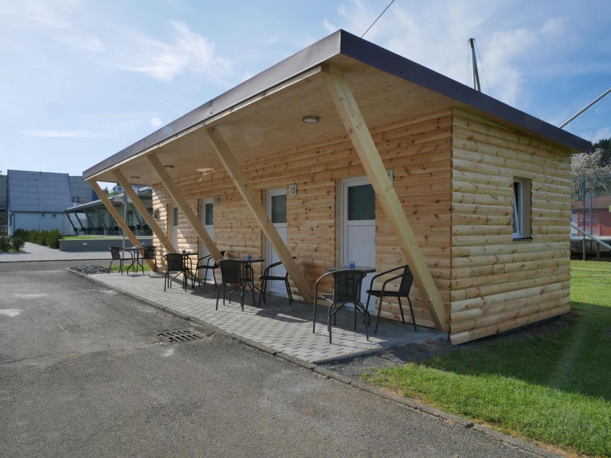Camping Roznov Roznov pod Radhostem Bagian luar foto