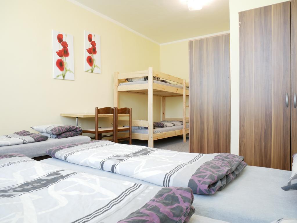 Camping Roznov Roznov pod Radhostem Bagian luar foto